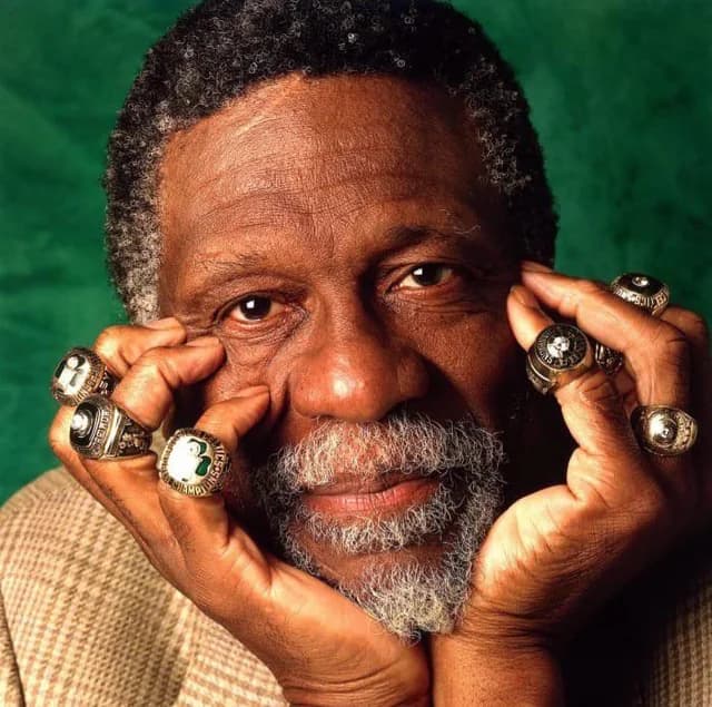 Bill Russell durante un partido